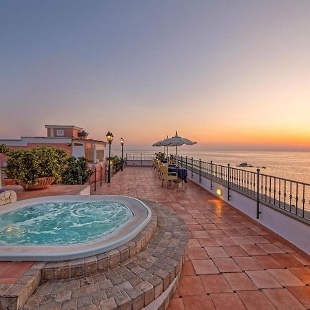 Hotel Nettuno Forio di Ischia Esterno foto